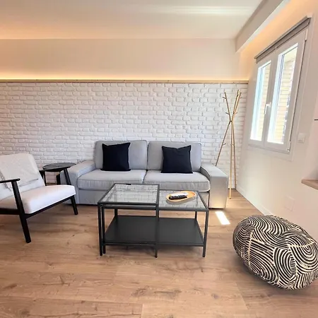 Homely Soho San Lorenzo مالقة