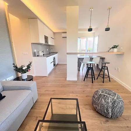 Homely Soho San Lorenzo * مالقة